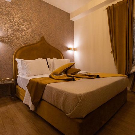 April Luxury Suites (Adults Only) Rhodes City Extérieur photo