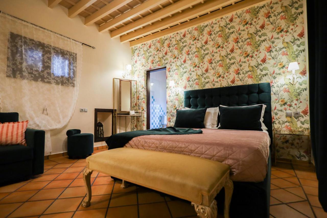 April Luxury Suites (Adults Only) Rhodes City Extérieur photo
