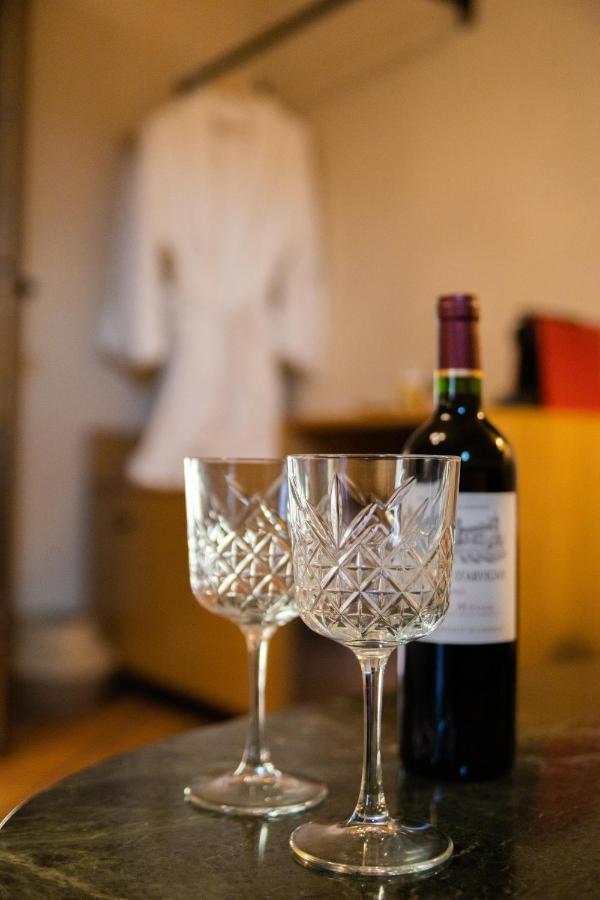 April Luxury Suites (Adults Only) Rhodes City Extérieur photo