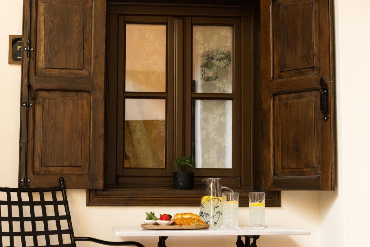 April Luxury Suites (Adults Only) Rhodes City Extérieur photo
